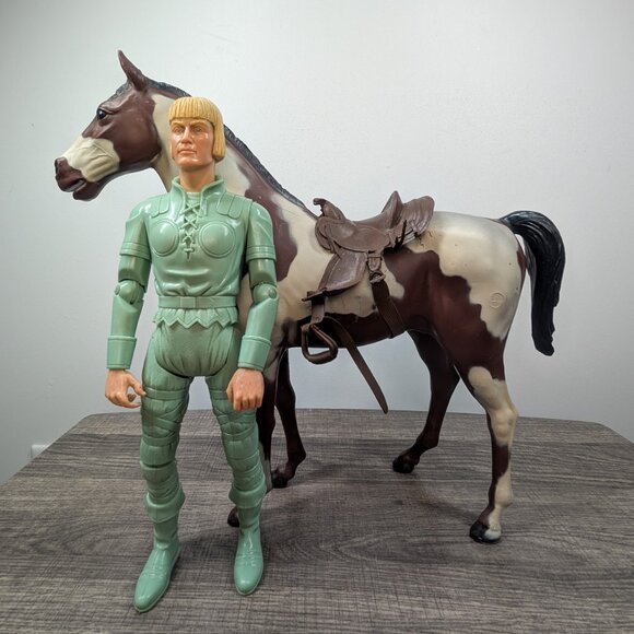 Vintage Mighty Viking Brave Erik Louis Marx 1970's with Marx Storm Cloud Horse - Picture 1 of 16